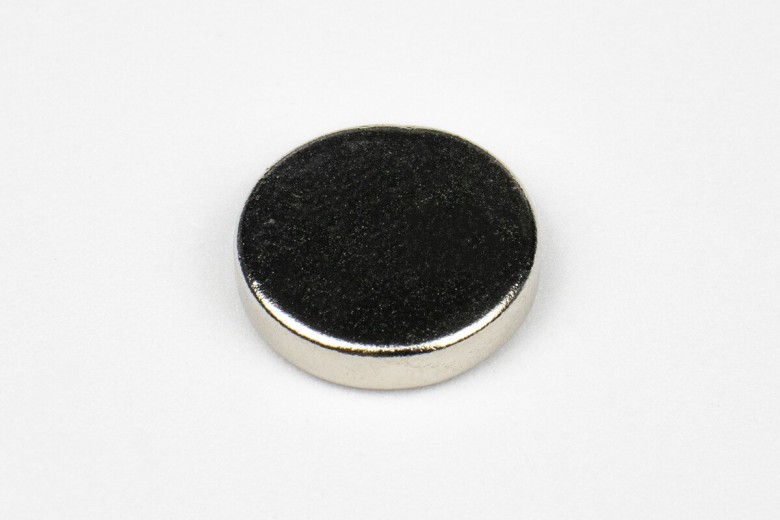 Magnete al neodimio 12 x 3 mm