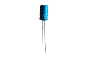 Condensatore elettrolitico da 100μF
